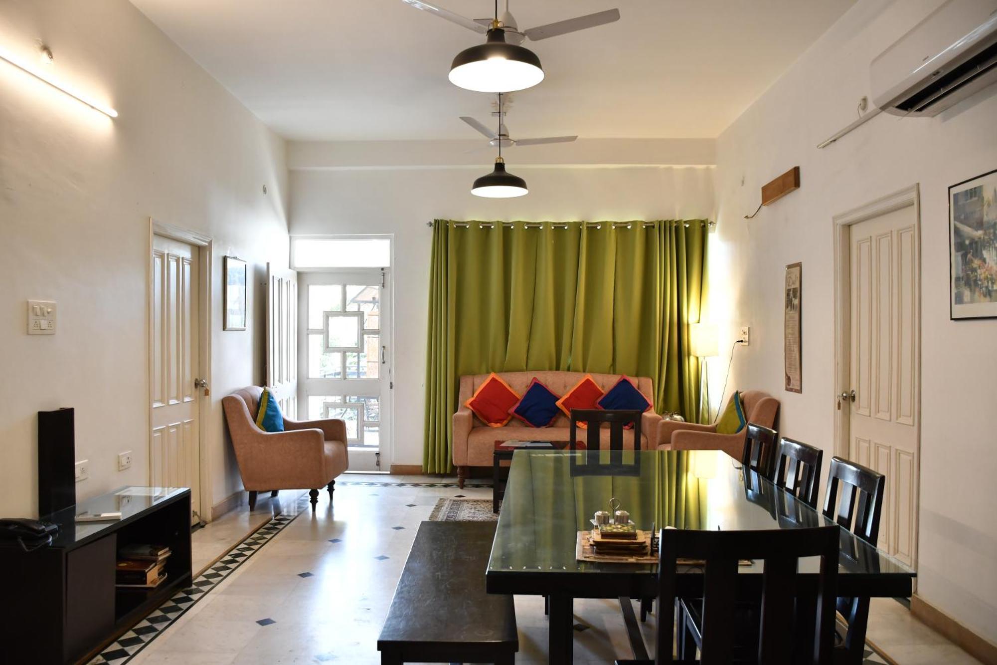 Nawab Ki Deohri - 1 Km Kashi Vishwanath Temple Homestay Varanasi