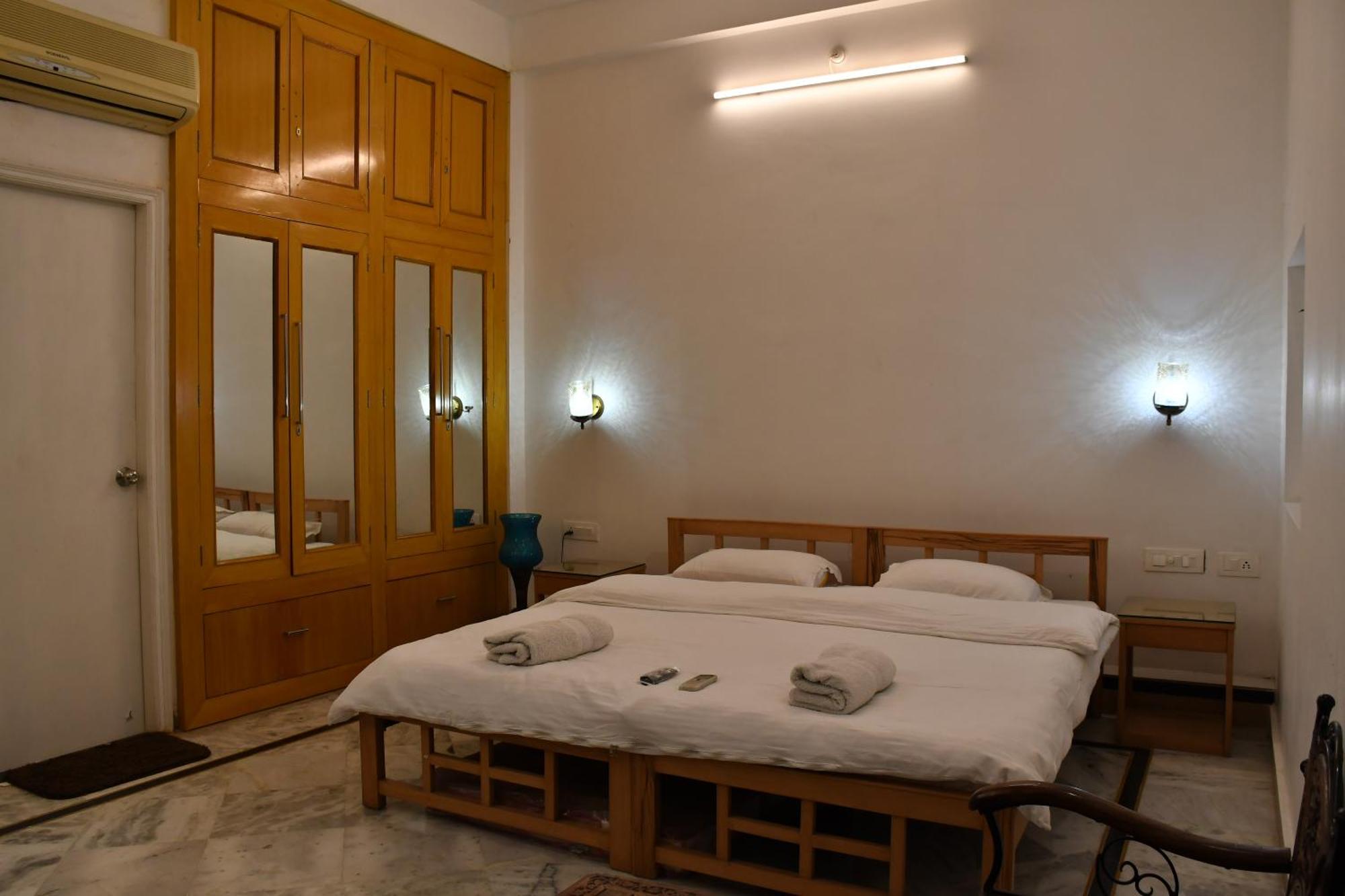 Homestay Nawab Ki Deohri - 1 Km Kashi Vishwanath Temple Varanasi